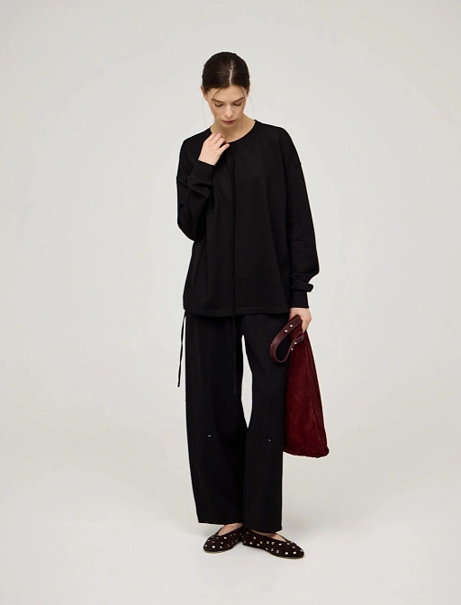 Черный концептуальный свитшот из хлопка